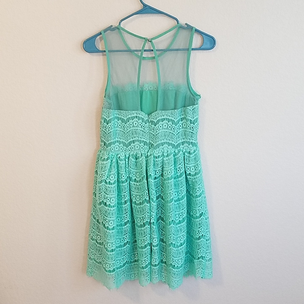 Beautiful Mint Green Lace Spring Dress Sz Medium - Picture 7 of 8